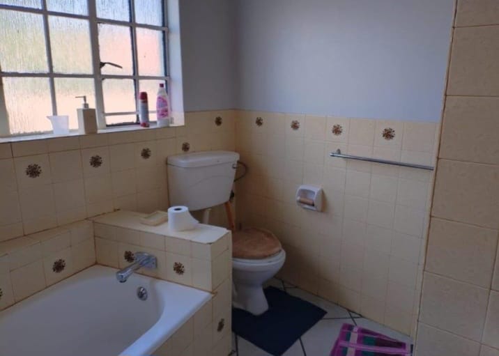 4 Bedroom Property for Sale in South Ridge Northern Cape
